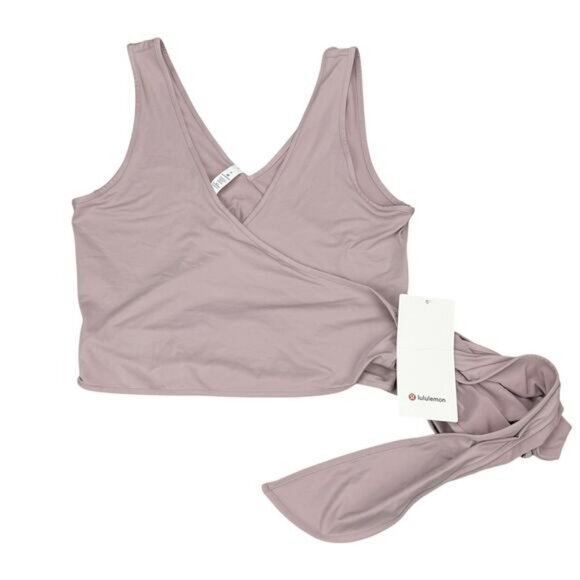 NWT LULULEMON Twist Me Up Crop Tank Size 8 Smoky Blush - Picture 2 of 5